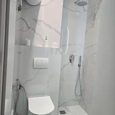 Apartmentsmarino-2 Himare